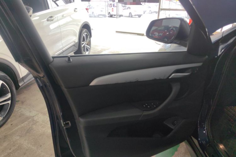 Used BMW X1 2018 sDrive20Li Leading Model
