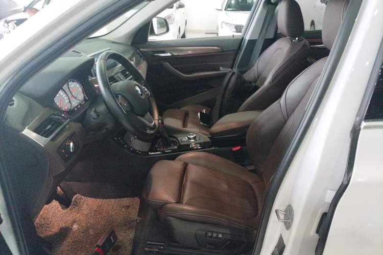 Used BMW X1 2019 xDrive20Li Luxury Model
