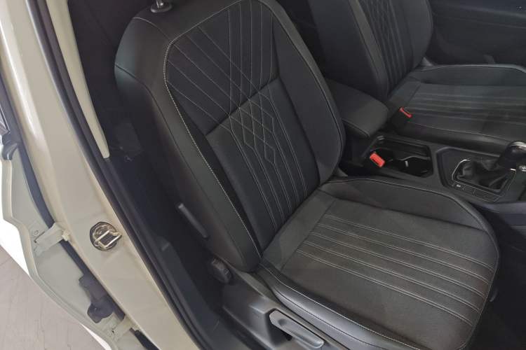 Used Volkswagen Tiguan L 2022 330TSI Automatic Two-Wheel Drive Comfort Edition
