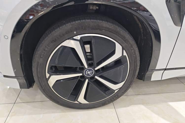 Used BYD Song L EV 2025 Intelligent Driving Version 662 km LiDAR Excellence Edition