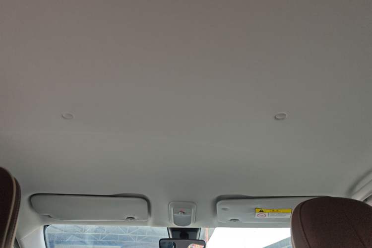 TDK.VehicleDetails.img