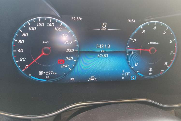 Used Mercedes-Benz GLC 2021 GLC 300 L 4MATIC Dynamic Model