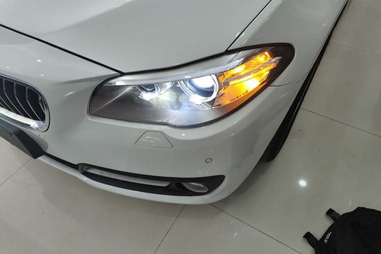 Used BMW 5 Series 2017 520Li Elegant Edition
