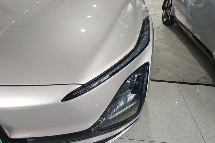 Used Wuling Xingguang 2024 Co-Creation Edition 510 Advanced Model
