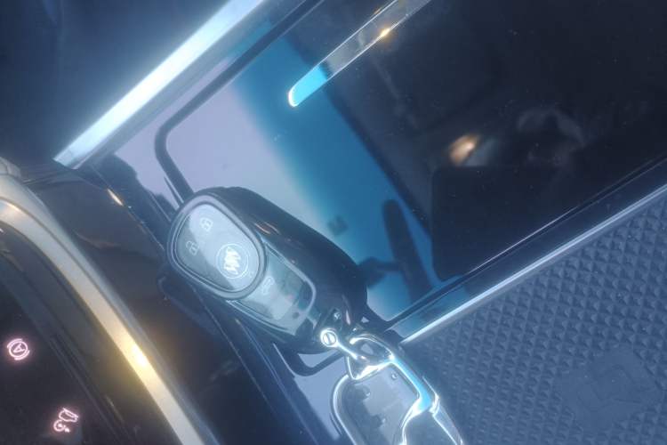 Used Buick GL8 2023 ES Lu Zun Comfort Model