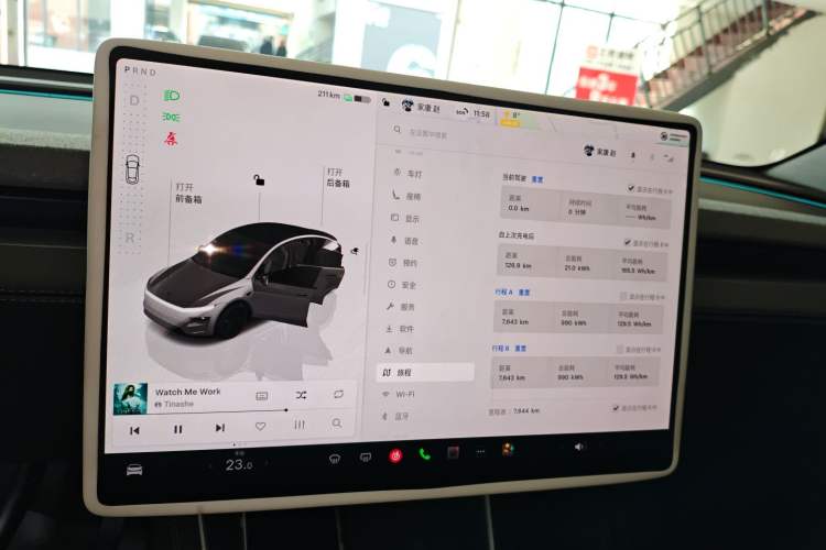 Used Tesla Model Y 2025 Rear-Wheel-Drive Version
