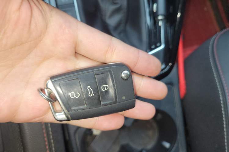 Used Volkswagen Tayron 2020 330TSI Two-Wheel Drive Luxury Smart Connectivity Version
