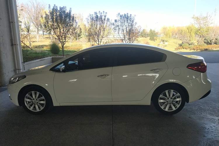 Used Kia K3 2013 1.6L Automatic GLS
