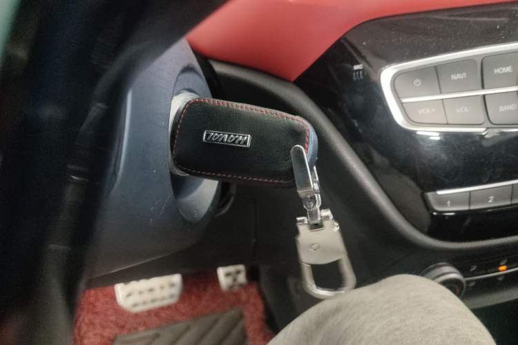 Used Haval H1 2016 Revised Version Blue Badge 1.5L AMT Comfort Edition
