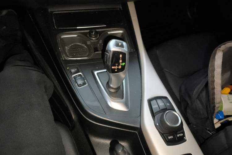 Used BMW 2 Series 2015 218i Convertible Coupe
