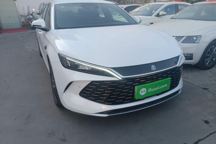 Used BYD Qin L 2025 DM-i Smart Drive 120KM Superior Model
