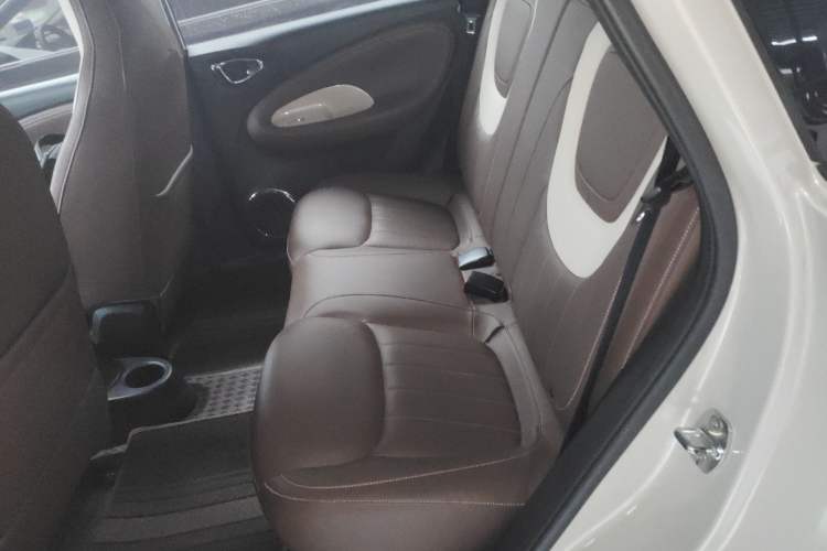 Used Wuling Bingo 2023 333 km Lingxi Connected+ Version
