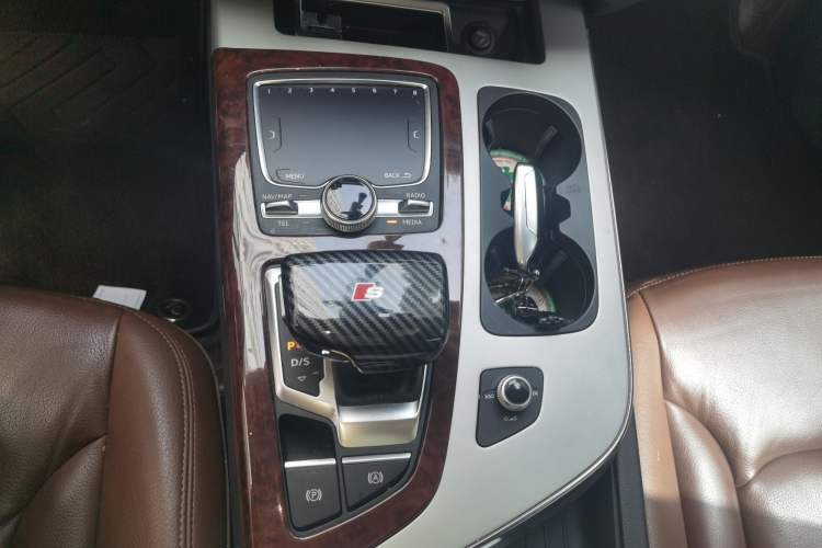 Used Audi Q7 2019 45 TFSI Comfort Model