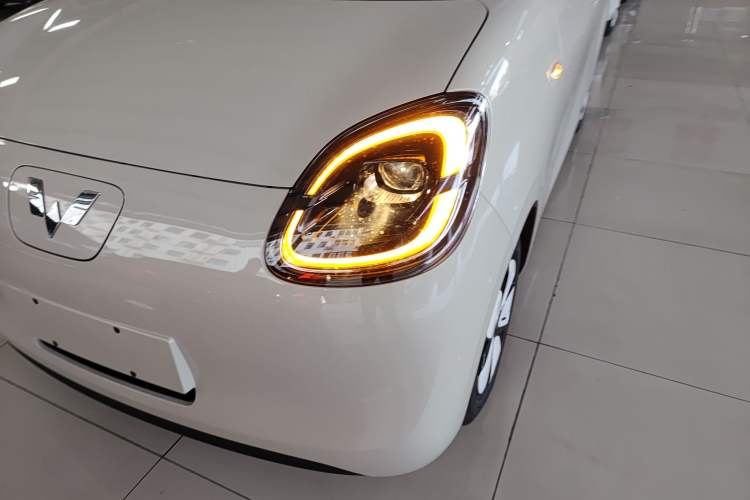 Used Wuling Hongguang MINIEV 2025 Four-Door Version Advanced Edition