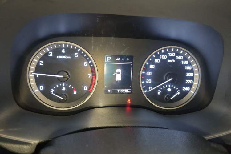 Used Hyundai Tucson 2018 1.6T Dual-Clutch Two-Wheel Drive 15th Anniversary Special Edition
