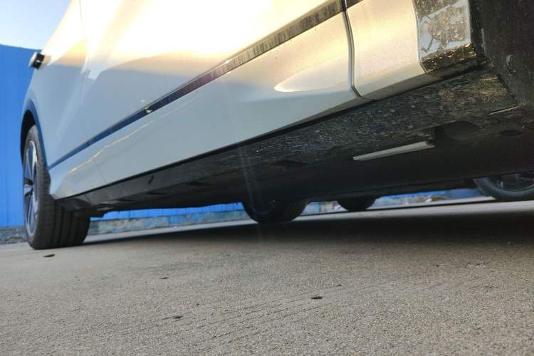 Used BYD Song L EV 2025 662 km Advanced Intelligent Driving Version