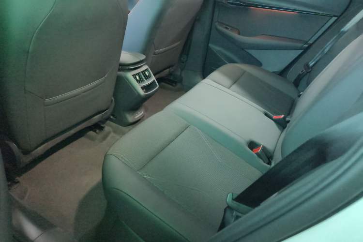 Used Volkswagen ID.UNYX 2024 Pro Long-Range Version