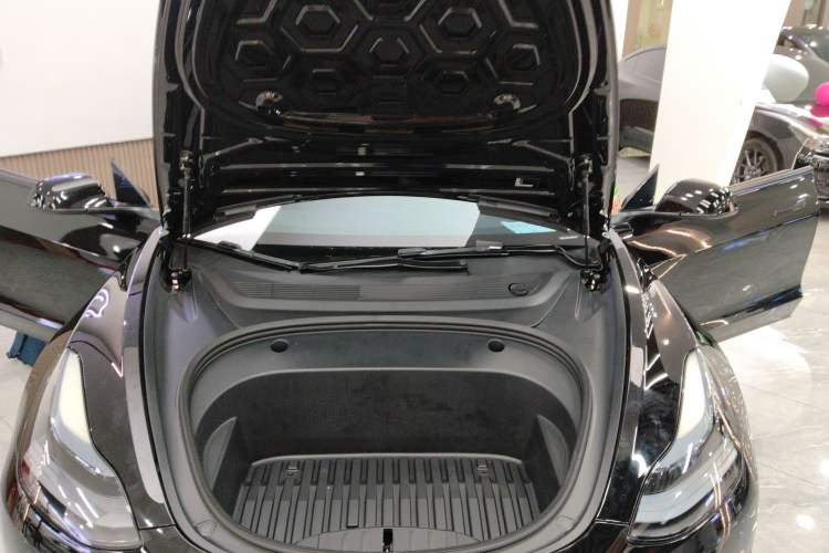 Used Tesla Model 3 2022 Rear-Wheel-Drive Version
