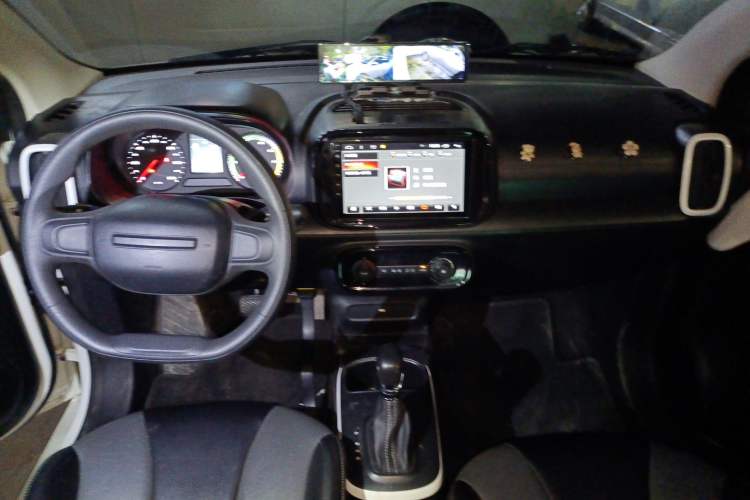 Used Roewe Clever 2022 311km QiQi BoBo Edition