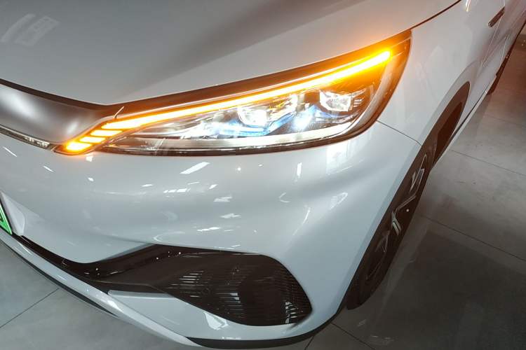 Used BYD Yuan PLUS 2024 Honor Edition 430KM Beyond Model
