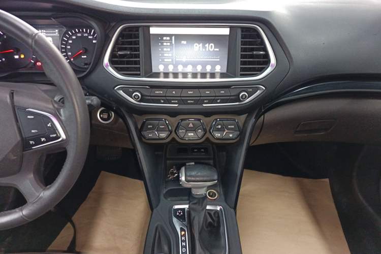 Used GAC Trumpchi GS4 2017 235T Automatic Two-Wheel Drive Luxury Smart Connectivity Version