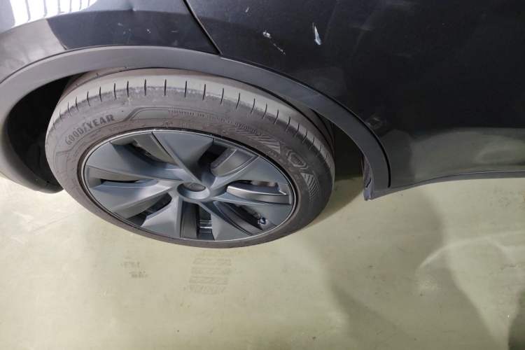 Used Tesla Model Y 2024 Rear-Wheel-Drive Version