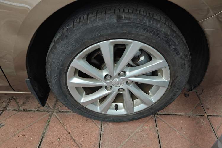 Used Buick Verano 2015 Sedan 15S Automatic Leading Model
