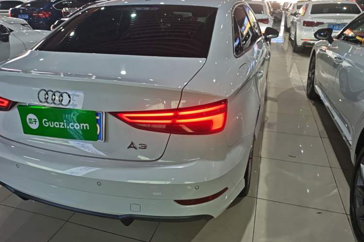 Used Audi A3 2019 Limousine 35 TFSI Fashion Edition China V standard
