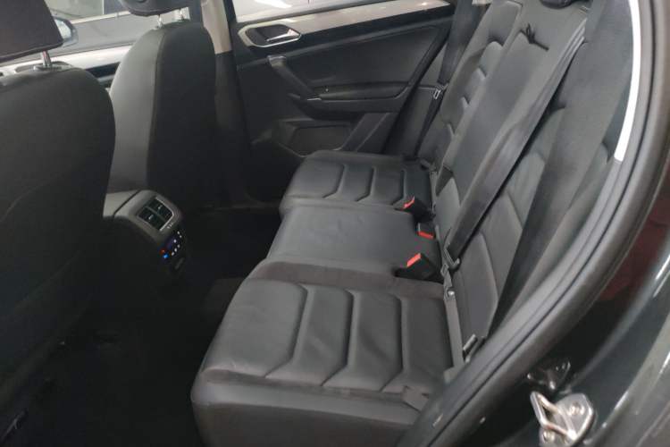 Used Volkswagen Tayron 2020 330TSI Two-Wheel Drive Luxury Smart Connectivity Version
