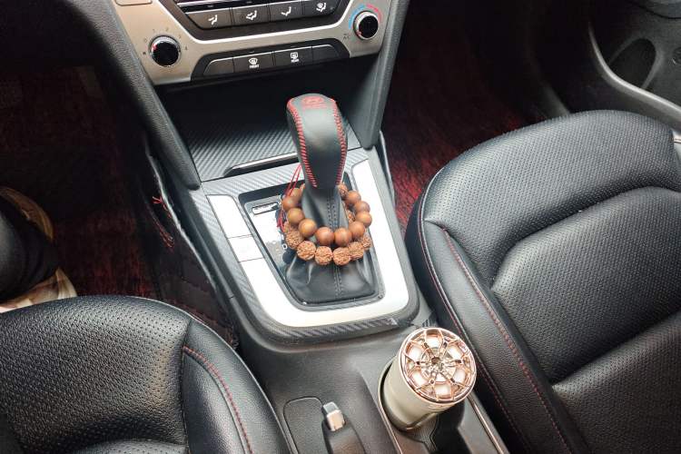 Used Hyundai Elantra (6th Generation / Lingdong) 2016 1.6L Automatic ZhiXuan – Elite Version
