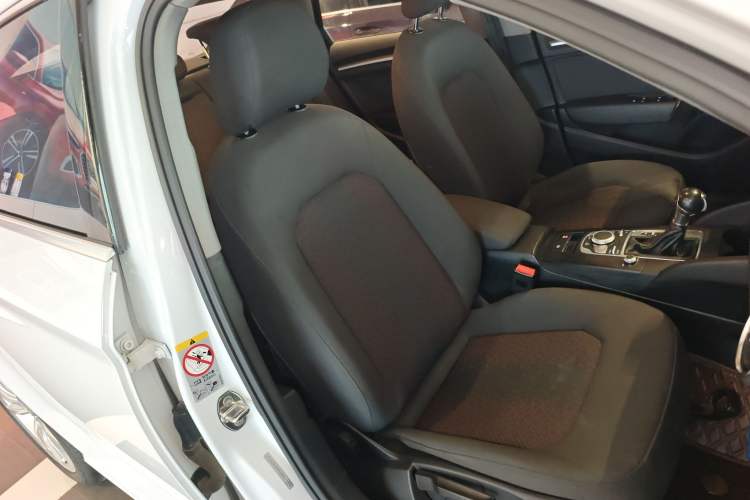 Used Audi A3 2017 Limousine 35 TFSI Ambition Edition
