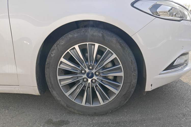 Used Ford Mondeo 2017 EcoBoost 200 Luxury Model