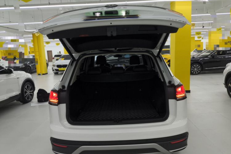 Used Volkswagen Tayron 2024 300TSI Two-Wheel-Drive Luxury Plus Advanced Version