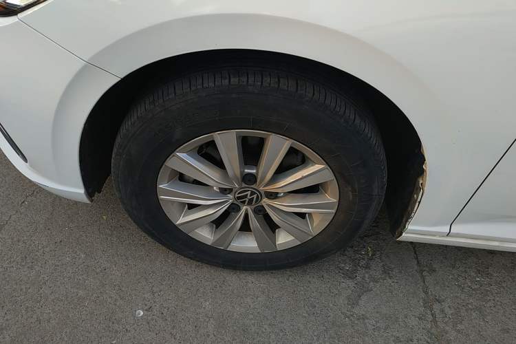 Used Volkswagen Lavida 2023 Revised 1.5L Automatic DeYi Edition
