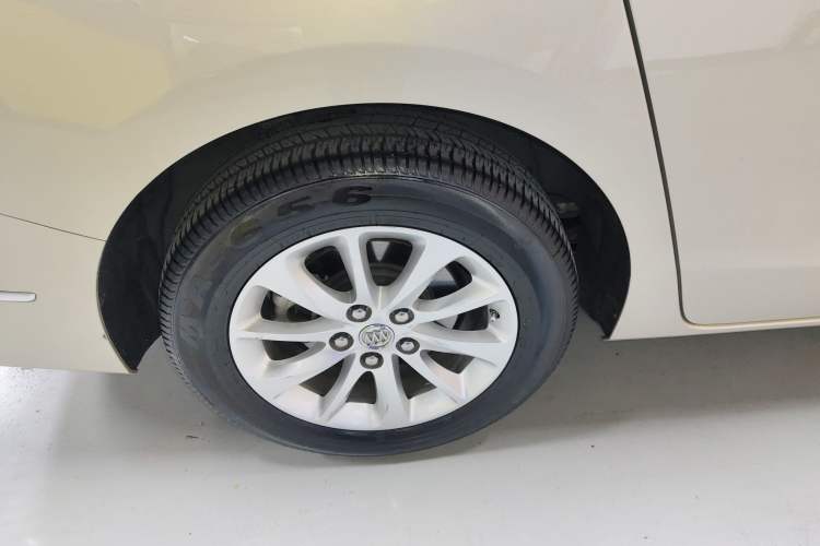 Used Buick GL8 2017 ES 28T Premium Version China V Standard
