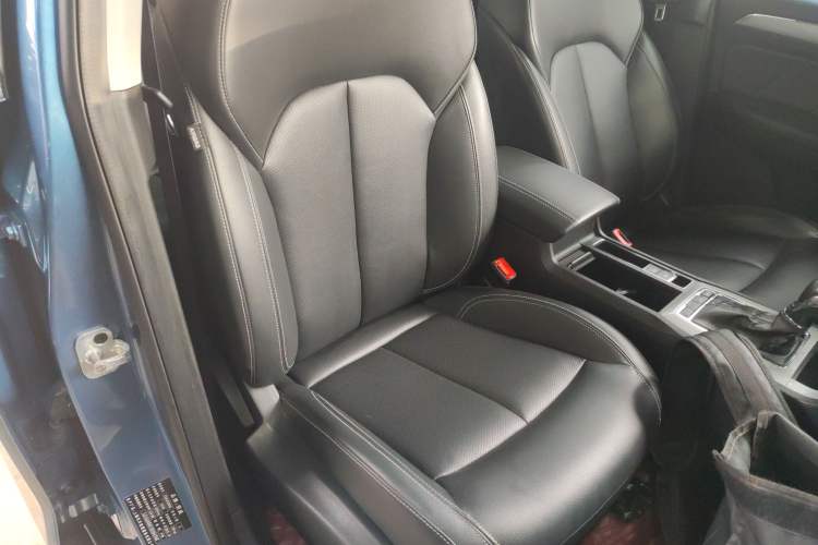 Used Roewe RX5 2019 20T Two-Wheel Drive Automatic 4G Connected Platinum Edition