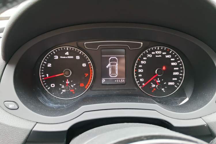 Used Audi Q3 2017 30 TFSI Fashion Model