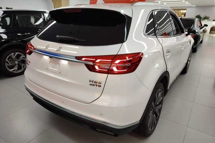 Used Hongqi HS5 2022 Facelifted Version 2.0T Smart Connect Flagship All-Wheel-Drive Edition
