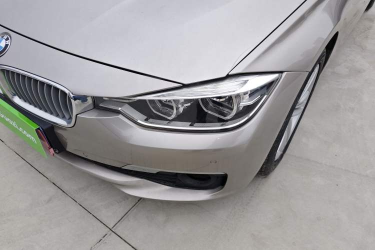 TDK.VehicleDetails.img