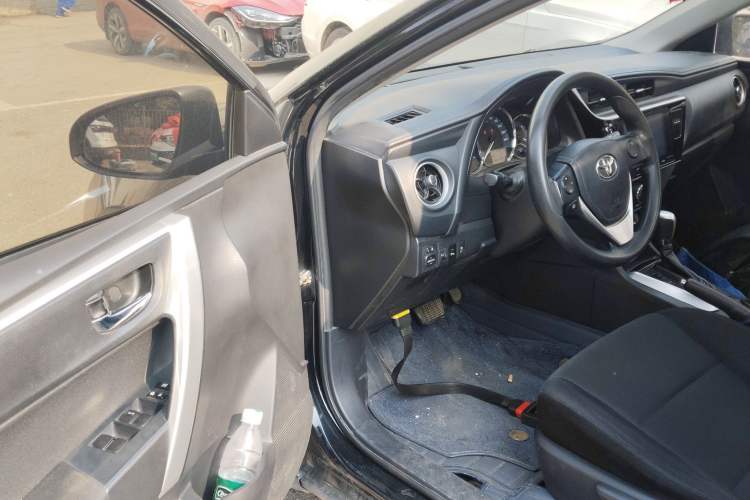 Used Toyota Levin 2017 Revised 185T CVT Elite Edition China V Standard
