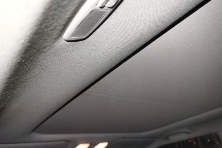 Used Hyundai ix25 2015 1.6L Automatic Two-Wheel Drive Smart GLS Trim
