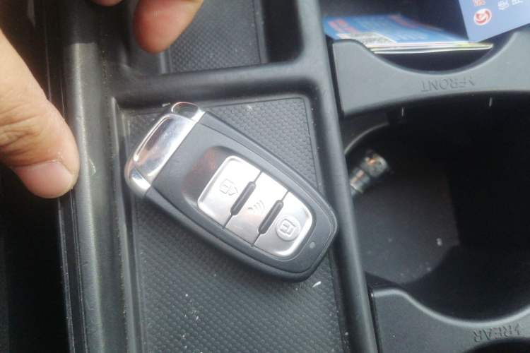 Used Honda CR-V 2016 2.0L two-wheel drive Urban Edition
