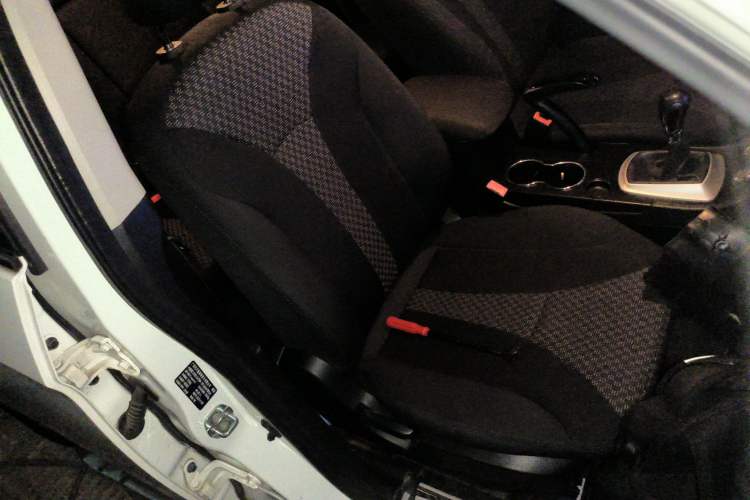 Used GAC Trumpchi GS5 2012 2.0L Manual Two-Wheel Drive Comfort Edition