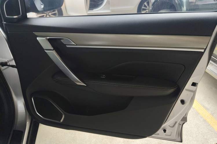 Used Geely Auto Coolray 2019 260T DCT Knight China VI Standard
