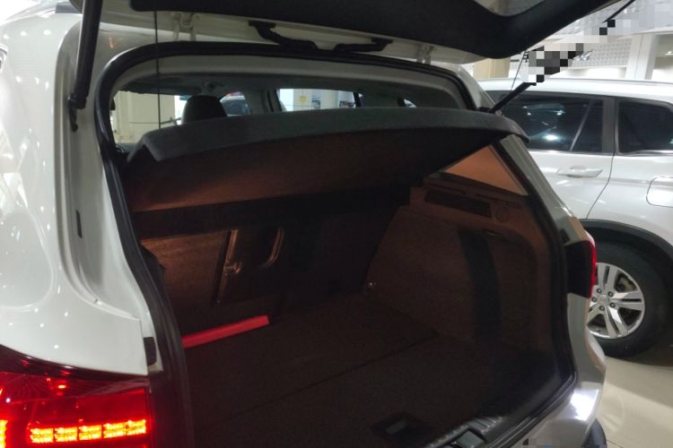 Used Volkswagen Tiguan 2015 1.8TSI Automatic Two-Wheel Drive Luxury Model
