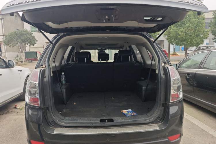 Used Chevrolet Captiva 2014 2.4L Two-Wheel Drive Urban Version 7 Seats
