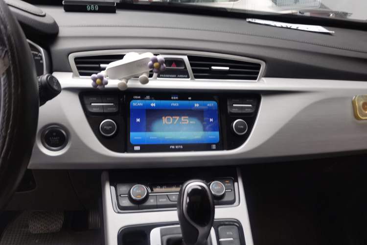 Used Geely Auto Emgrand X7 Sport 2016 1.8TD Automatic ZhiShang Model
