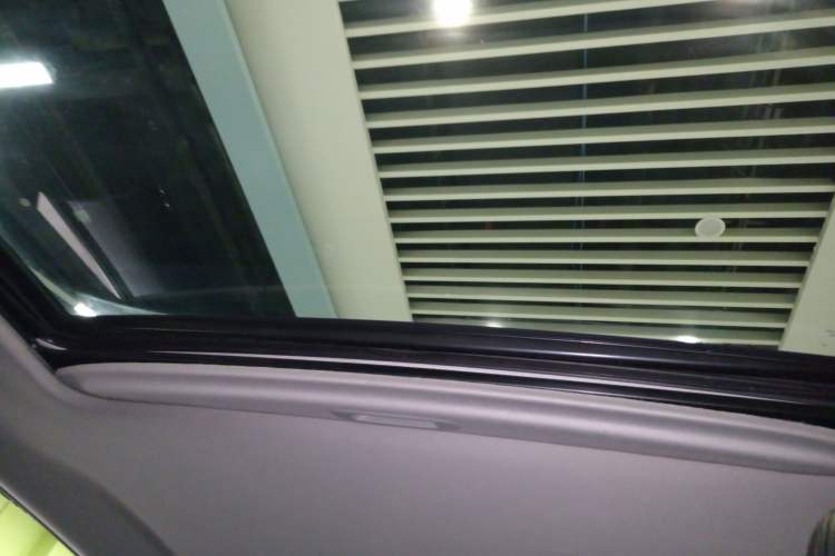 Used Toyota Crown 2018 2.0T Fashion Edition
