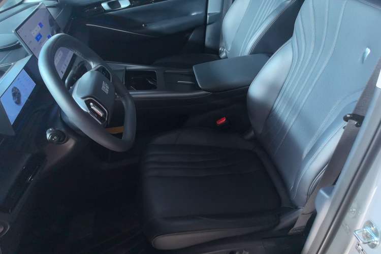 Used  E5 2024 530km Starship Edition
