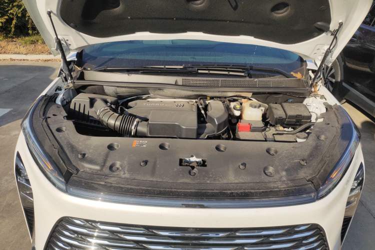 Used Buick GL8 2025 Lu Zun Deluxe Edition
